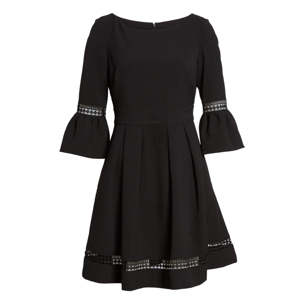 Eliza J
Bell Sleeve Fit & Flare Dress SIZE 12